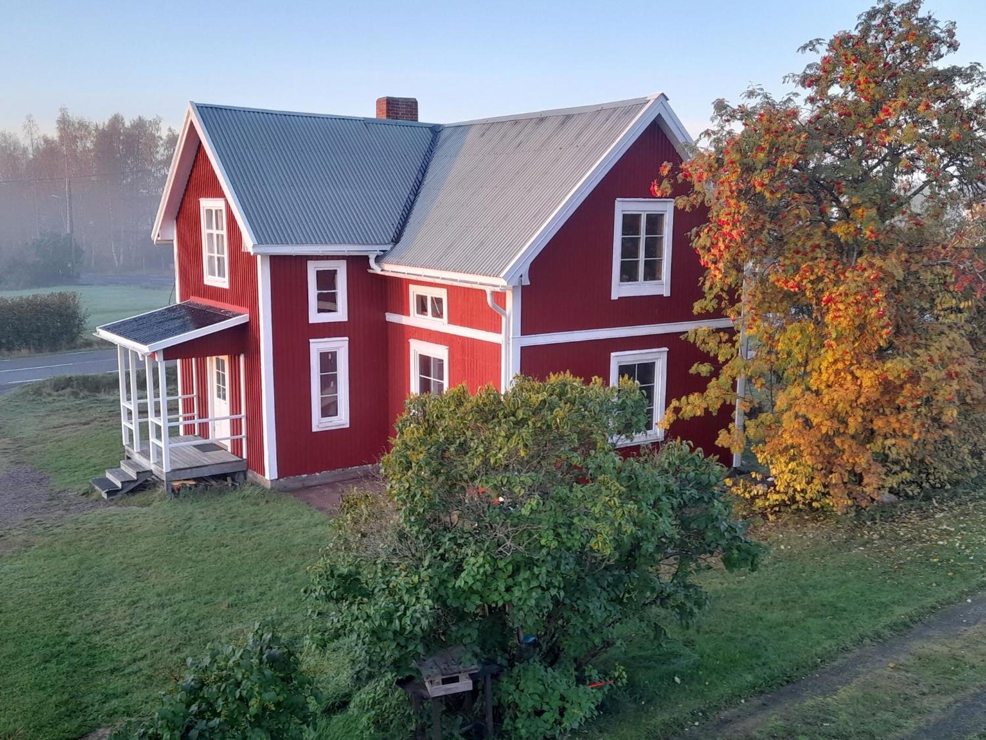 קאליקס Authentic Scandinavian Log House מראה חיצוני תמונה